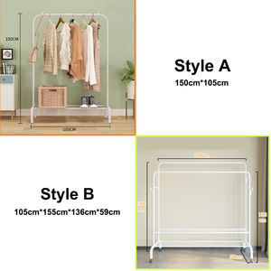 Vente en gros de sacs suspendus noirs sur pied en métal avec roulettes - Product Image 5