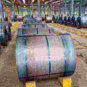 Bobine d'acier au carbone laminé à chaud Ss400 S235jr S345jr Q235 Q345, épaisseur de 1 mm à 30 mm - Product Image 1