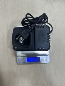 Cargador de batería de litio inteligente de 12.6 25V para taladro eléctrico, base cuadrada, cargador eléctrico dedicado para litio - Product Image 6