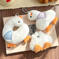 Mini porte-clés en peluche d'oie blanche, logo brodé personnalisé, animal en peluche doux, breloque de sac, décoration de sac à dos et cadeau d'activités