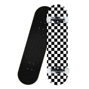 32*8.1 pouces personnalisé en gros de haute qualité logo imprimé pas cher en bois érable complet pro skateboard pour adulte
