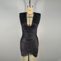 Robe mini moulante à col en V avec franges noires et argentées, nouvelle collection 2026, sept couleurs