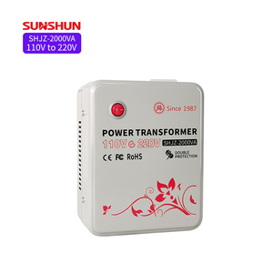 Shunhong Meilleure vente 2000W <span class=keywords><strong>transformateur</strong></span> de puissance <span class=keywords><strong>110v</strong></span> <span class=keywords><strong>220v</strong></span> 2000va appareils électroménagers convertisseur de tension élévateur de Chine - Product Image 1
