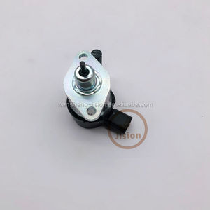 Vanne solénoïde d'arrêt de carburant pour engins de construction 1C010-60015 - Product Image 3