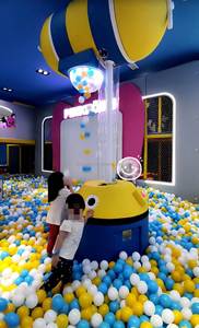 Équipement de terrain de jeu intérieur pour enfants avec éclairage LED, structure en acier, design personnalisable - zone de jeu en mousse et bois, piscine à balles - Product Image 3