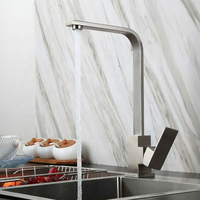 Design moderne en acier inoxydable noir articles sanitaires eau froide mitigeur robinet de cuisine évier robinet d'eau