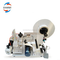 Machine d'étiquetage facile à utiliser pour les bouteilles plates / Étiqueteuse de positionnement / Machine d'étiquetage à la colle