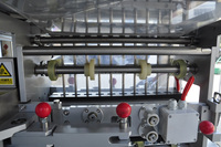 Máquina de llenado y envasado automático de paletas de hielo y barras de gelatina de grado alimenticio de 50ml y 100ml, impulsada por motor.