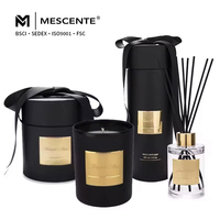 Mescente Coffret Cadeau Luxe Personnalisé Marque Privée Parfums d'Ambiance Bougies Noires en Pot et Diffuseur à Bâtonnets