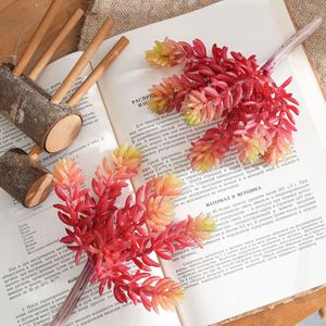 Plante artificielle succulente en PVC souple, lotus de jade à six têtes, décoration de mariage, artisanat, couleur rouge automne - Product Image 2