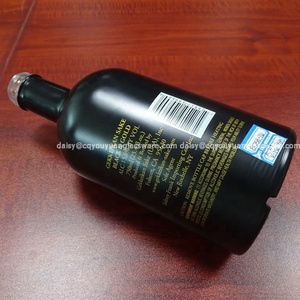 <span class=keywords><strong>Bouteille</strong></span> de vodka en verre à saké <span class=keywords><strong>japonais</strong></span> noir mat 750 ml - Product Image 4