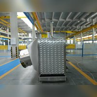 Congélateur tunnel grande capacité avec évaporateur et refroidisseur de surface pour applications de surgélation rapide IQF des pois verts et des carottes