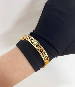 Venta al por mayor de alta calidad personalizado antiguo inglés esposas pulsera 316l Acero inoxidable 18K oro joyería brazalete personalizado - Product Image 5