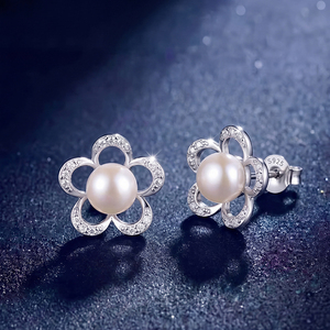 Élégantes boucles d'oreilles clous en argent S925 avec nœud papillon et perles d'eau douce, bijoux en zircon pour femme, cadeau de mariage ou de mariée - Product Image 3