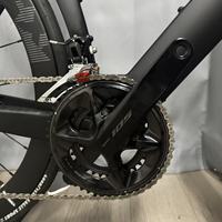 Vélo de route aérodynamique en fibre de carbone KOZO, vente en gros directe d'usine, 700C, frein à disque hydraulique 105, vélo de course OEM