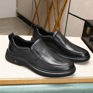 รองเท้าหนังทรงเหลี่ยมสำหรับผู้ชายสไตล์ลำลองธุรกิจที่ขายดีที่สุดในปี 2025 ระบายอากาศได้ดี - Product Image 1