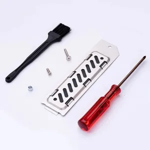 Cache-poussière de remplacement en alliage d'aluminium <span class=keywords><strong>pour</strong></span> <span class=keywords><strong>dissipateur</strong></span> <span class=keywords><strong>thermique</strong></span> SSD, radiateur de refroidissement SSD, ensemble de dissipation <span class=keywords><strong>thermique</strong></span> <span class=keywords><strong>pour</strong></span> <span class=keywords><strong>PS5</strong></span> Slim/<span class=keywords><strong>PS5</strong></span> Pro - Product Image 4