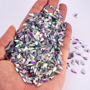 OLeeya Vente en gros d'usine Verre de qualité K9 1440 pièces Formes fantaisie Cristal AB Hot Fix Strass pour la décoration d'ongles - Product Image 5