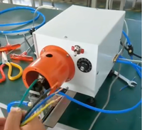 Machine automatique pneumatique de dénudage et de torsion de fils à haute productivité pour la fabrication de câbles