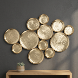 Arte Mural Metálico Dorado Hecho a Mano para Interiores con Tamaño y Forma Personalizables - Product Image 3