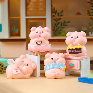 <span class=keywords><strong>Petites</strong></span> décorations en résine de cochon Pipi, style dessin animé mignon, directement de l'usine, pour cadeaux d'anniversaire à des amis, avec possibilité de personnalisation pour cheveux - Product Image 1