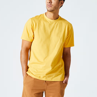 Styles fabriqués en usine pour un look audacieux et unique et T-shirts pour hommes sur mesure en blanc et jaune