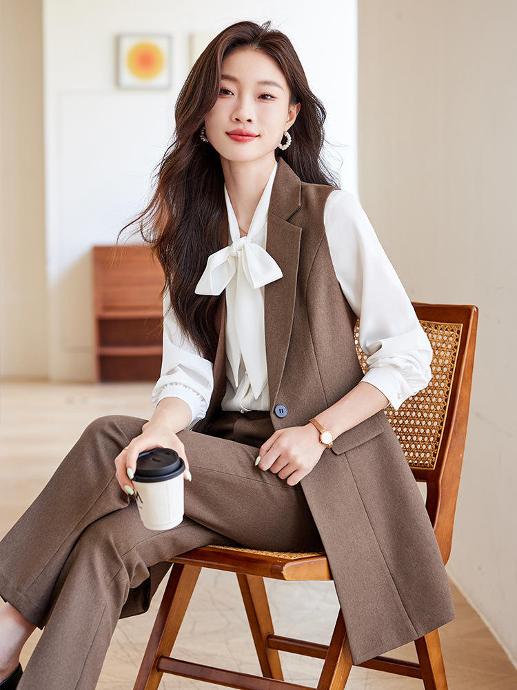 One-piece brown suit
