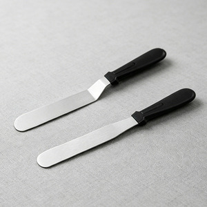Utensilios de repostería: espátula de acero inoxidable con mango de plástico de 6 y 8 pulgadas, raspador de pasteles, cuchillo para cortar pasteles, boquilla para repostería - Product Image 4