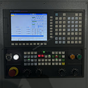 Fraiseuse CNC VMC650 Meilleure qualité Nouvelle condition Système de contrôle Fanuc GSK <span class=keywords><strong>Vmc</strong></span> <span class=keywords><strong>Double</strong></span> <span class=keywords><strong>Flux</strong></span> Thermodynamique - Product Image 4