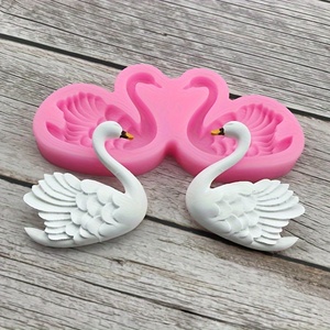Valentine's Day 3D Swan <b>Silicone</b> Mold for Fondant Cake Decoration and Chocolate - Product Image 2