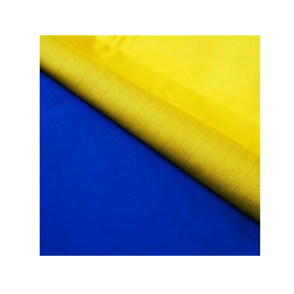 Poli-cotone TC CVC 235-240gsm 3/1 Twill Funzionale Eco-Friendly Anti-statica di Controllo del Tessuto Per Uniforme Abbigliamento Da Lavoro