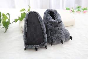 Прямая Продажа с фабрики, Лидер продаж, милые дизайнерские плюшевые тапочки с животными различных цветов, мягкая зимняя теплая Домашняя обувь для детей, подарок для взрослых - Product Image 6