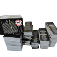 Étiquettes de soin pour vêtements personnalisées, haute densité, auto-adhésives, pliées au centre, tissées, découpées au laser, imprimées en héliogravure, écologiques, rectangulaires