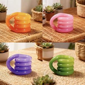 Juguete Antiestrés Twister que Cambia de Temperatura, Material TPE, para Aliviar el Estrés y Entrenar la Concentración, Unisex, de 8 a 13 Años - Product Image 4