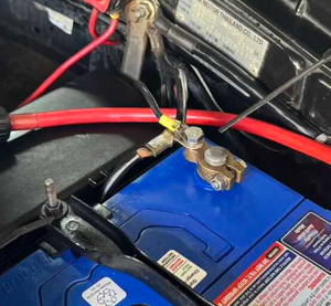 Ensemble <span class=keywords><strong>de</strong></span> bornes <span class=keywords><strong>de</strong></span> batterie à fort ampérage pour moteurs <span class=keywords><strong>diesel</strong></span> et démarreurs - Product Image 3