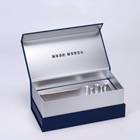 Caja de embalaje de vino magnética con revestimiento UV y forro de esponja para Vodka Whisky Caja de regalo de lujo para vino para botellas