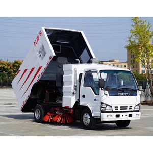 Camión barredor de calles Isuzu 600p de 120HP, camión eficiente para la recolección de basura y lavado de carreteras, para el mantenimiento de vías limpias - Product Image 2