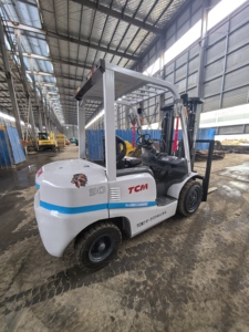 Hot Sale Secondhand TCM Japan Original 3T Forklift Used TCM FD30 FD50 FD100 Forklift in Stock - Product Image 4