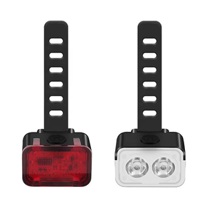 USB có thể sạc lại Loại-C đêm cưỡi bánh đỏ trắng Xe Đạp ánh sáng vuông Đuôi đèn xe đạp ánh sáng cưỡi an toàn nhấp nháy đèn - Product Image 3