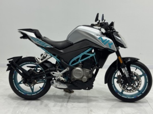 <span class=keywords><strong>Motor</strong></span> Street Fighter 250cc Rangka Biru Trellis, Ban Anti Selip, Port Pengisian Daya USB, Mendukung Dekal Kustom, Warna Bodi & Logo Sesuai Pesanan - Product Image 4