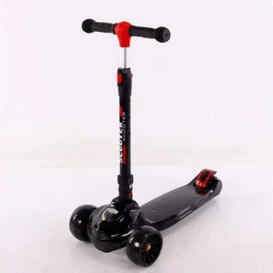 Trottinette pliable d'usine à <span class=keywords><strong>trois</strong></span> roues et hauteur réglable, avec corps en aluminium et roues en PU, pour enfants de 3 ans - Product Image 3