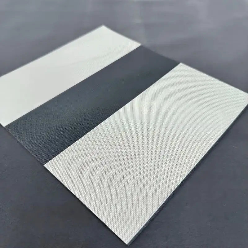 Çin fabrika kore tarzı 100% polyester düz renk zebra kör pencere kör için karartma kumaşı