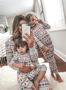 Atacado 2026 Novo Conjunto de Pijama Personalizado de Inverno para Mulheres, Homens, Família, Casais, Pijamas de Algodão para Mãe e Filhos, Pijamas de Natal - Product Image 5