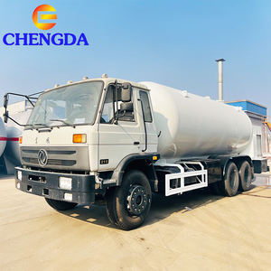 2024 nouveau petit <span class=keywords><strong>camion</strong></span> de remplissage Howo 4x2 6x4 5 7.5 10 20 tonnes de gaz <span class=keywords><strong>GPL</strong></span> Bobtail - Product Image 5
