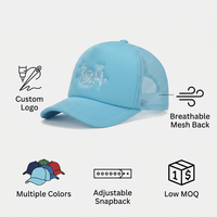 Casquettes de camionneur respirantes tendance bleu ciel pastel en mousse à 5 panneaux avec broderie personnalisée et fermeture snapback