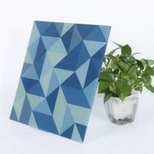 Verre décoratif imprimé à motifs géométriques personnalisés, verre trempé pour cloisons de bâtiments, hôtels et design d'intérieur commercial - Product Image 1