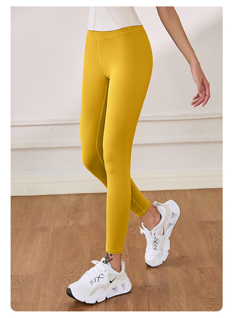 สีเหลือง