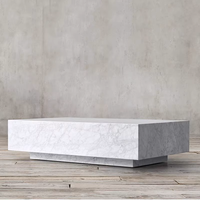 Table basse de luxe en marbre blanc de Carrare, design nordique, avec grands socles et plateau unique en marbre, ensemble de tables centrales sur piédestal