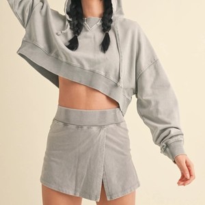 Bán Buôn Tùy Chỉnh Mới Thời Trang Phụ Nữ Giản Dị Áo Thun Áo Ngắn Váy Hai Mảnh Thiết Lập Nhà Sản Xuất - Product Image 5