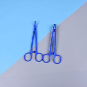 Pinzas Hemostáticas Desechables de Plástico Azules, Estériles, de Grado Médico, para Uso con Bolas de Algodón y Agujas - Product Image 4